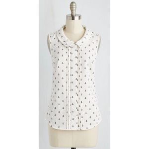 Profesh of Both Worlds Top in Ivory Anchors